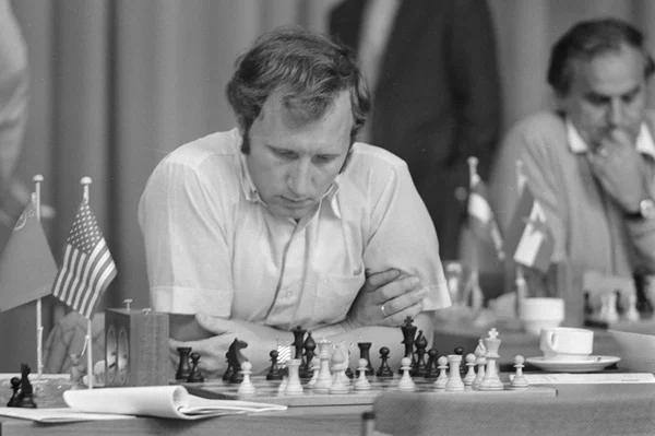 Изображение взято с сайта https://www.sb.by/articles/kak-se1st-slona.html