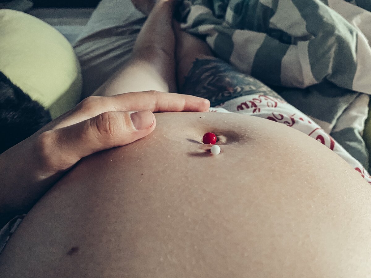 Красивого фото родов нет, поэтому слушаю малышей)