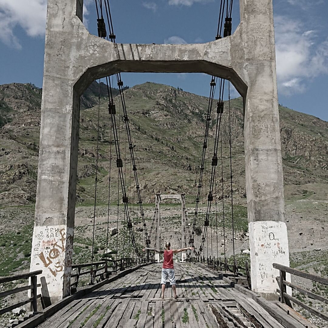 Манжерок мост через Катунь