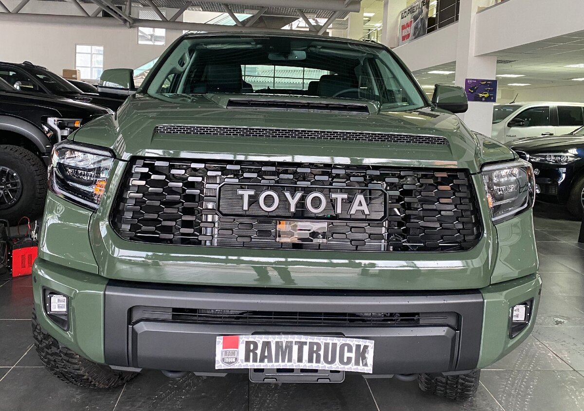 Наша свежая тундра только прибыла в шоурум
  


 