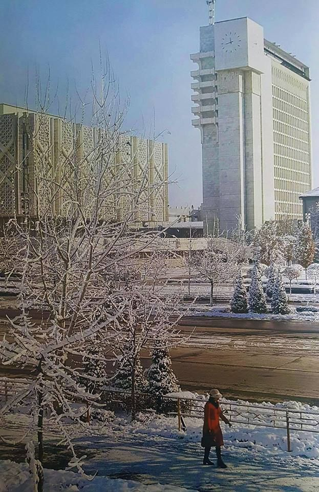 Зимний Ташкент . Проспект Ленина. Фото с сайта pinterest.ru