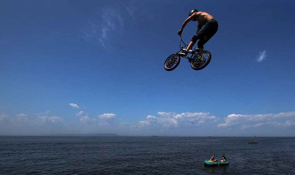 Один из фестивалей . Источник - Yandex .ru 