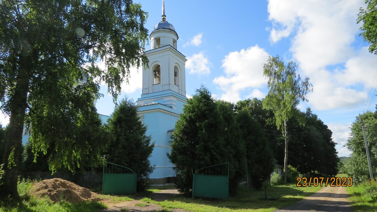 На церкви стоит год постройки - 1850.