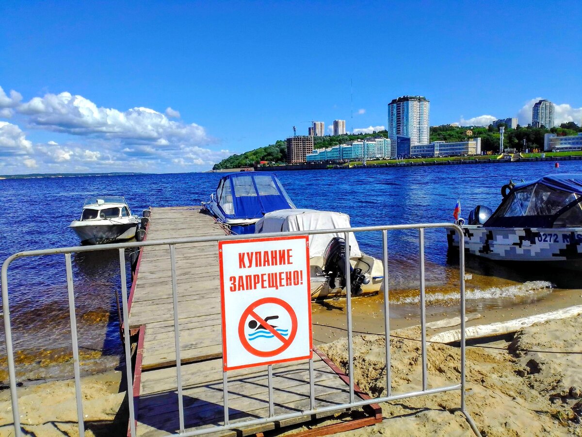 Вид на речной порт