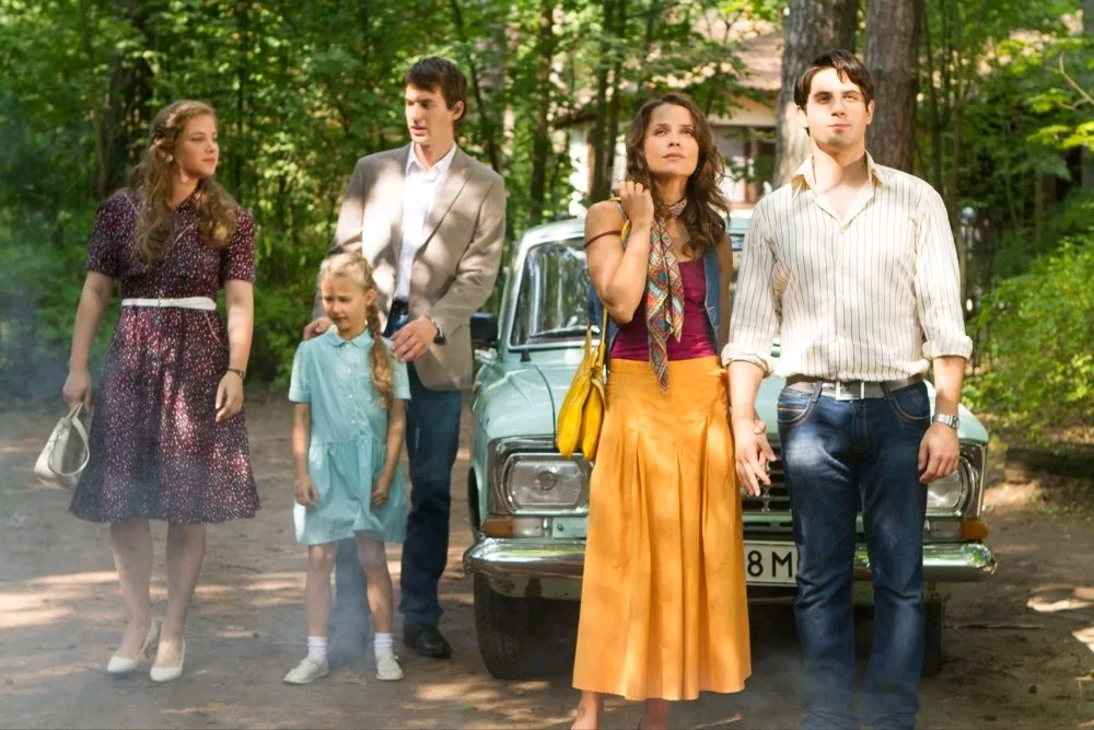 Вот сейчас показывают на Первом. Кадр из сериала "Сосновый бор"