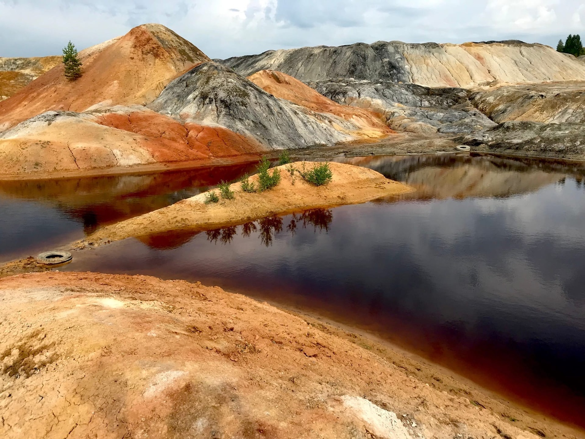 Глиняные карьеры в Богдановиче, Свердловская область ("Уральский Марс")
