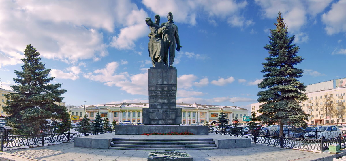 под варежкой