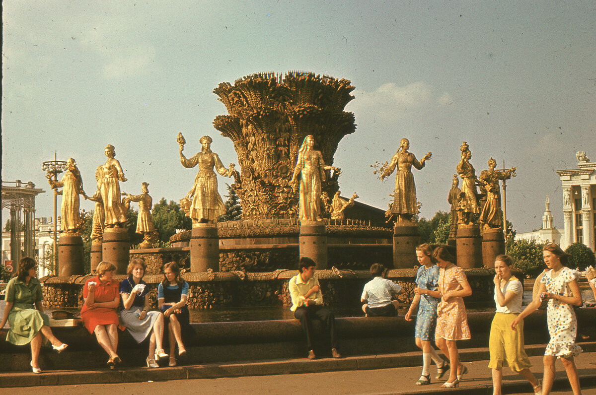 Поставьте лайк, подпишитесь на канал и поделитесь с друзьями, все эти действия помогут каналу развиваться