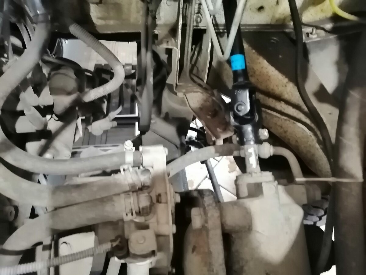 Установили новый по гарантии 