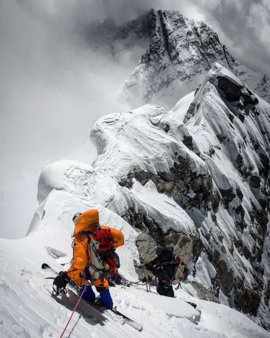 Everest Lhotse Mountain