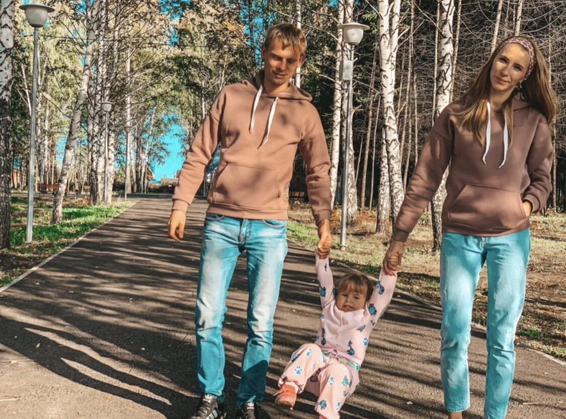 Семья борисовой. Семья Борисовых. Семья Борисовых ВЛОГ. Семья Борисовых ютуб. Семья Борисовых Рязань