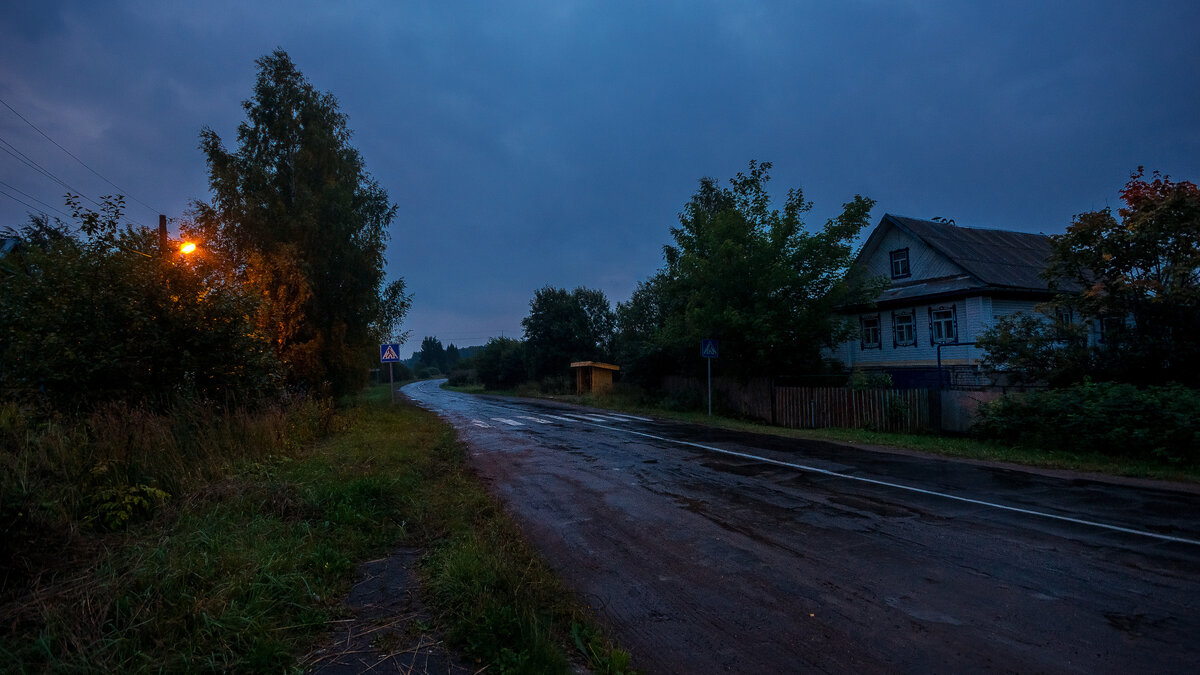 Начало фотоисторий. Как я промок насквозь в осенний ливень. Снял видео.