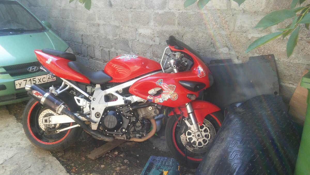 Дизайн с бока класс !! Но спереди уже конечно ретро .