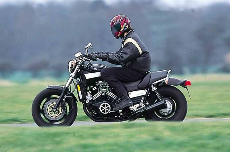 Yamaha V-Max 1200 (VMX12)