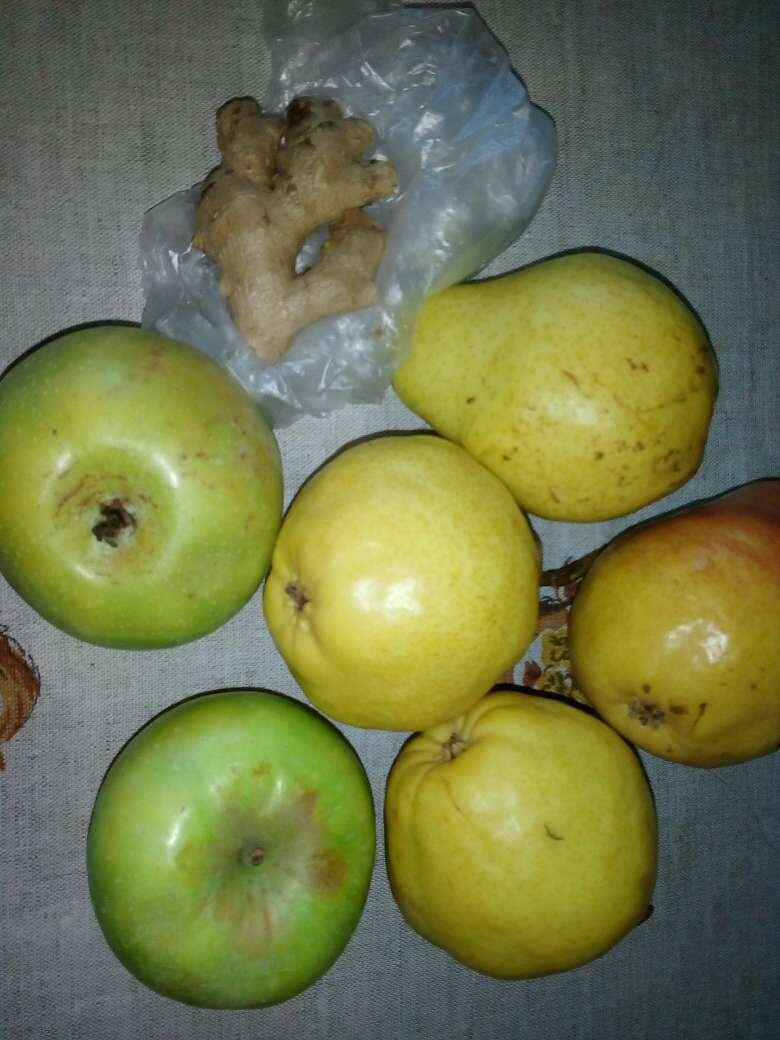 Фрукты из супермаркета