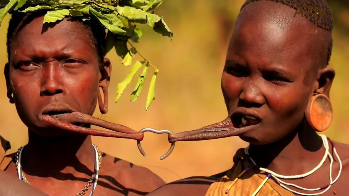 дикие племена африки фото женщины