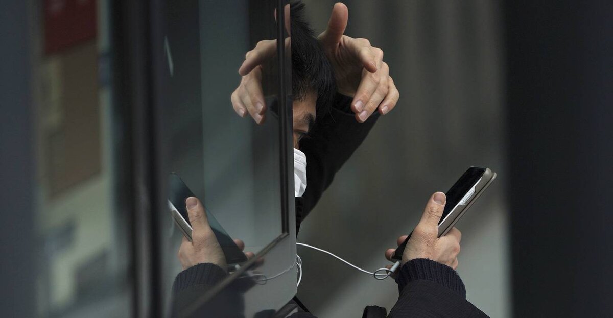 Как быстро почистить смартфон от лишних файлов? Блокировать рекламные звонки? Меньше смотреть в экран без дела? Какие приложения помогут считать траты, экономить в путешествиях, не растеряться при стихийном бедствии? Мы собрали инструкции на все случаи жизни