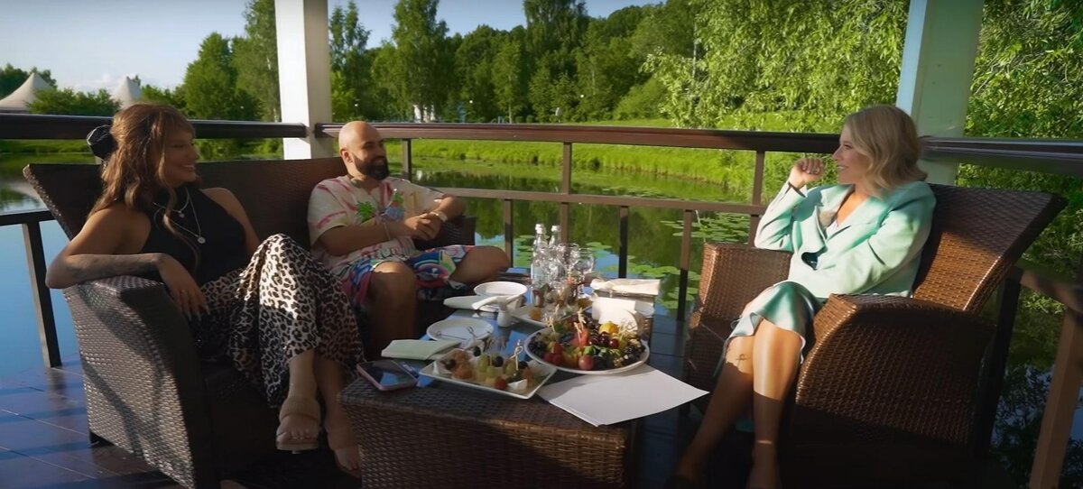 Кадры из шоу «Осторожно, Собчак!»