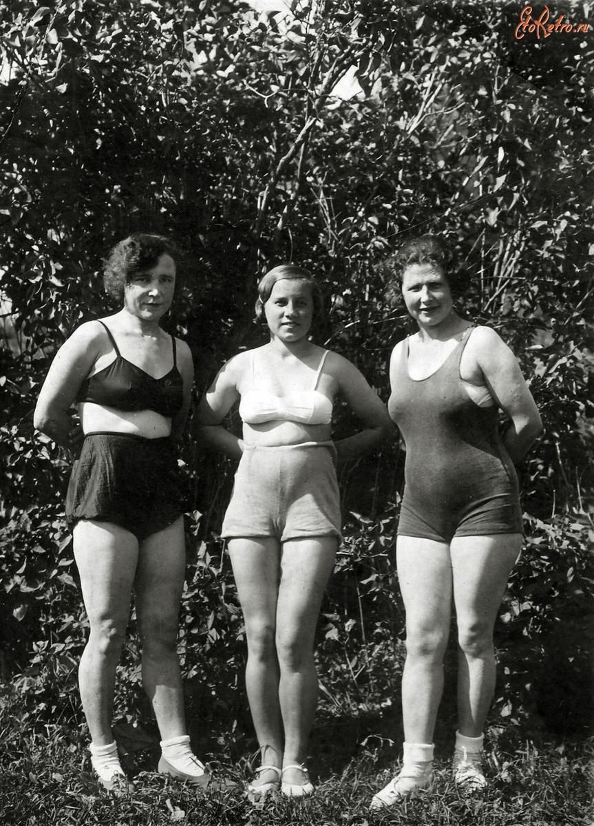 Здравствуйте, мои уважаемые читатели. Сегодня, при помощи фотоцентра имени братьев Люмьер, мы окунемся в наше с вами советское прошлое.-9