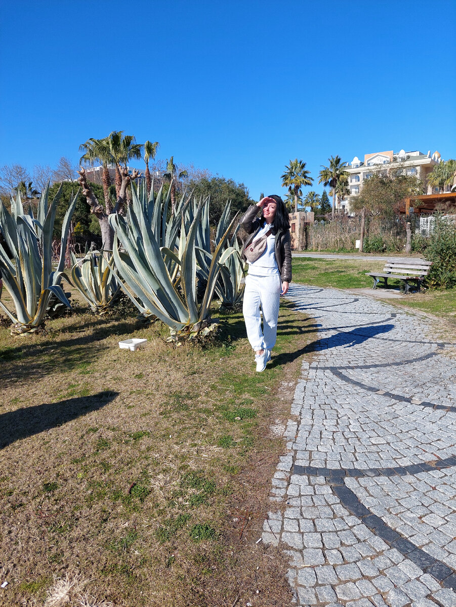 Не добавляйте себе лишней головной боли из-за мнения других людей. 