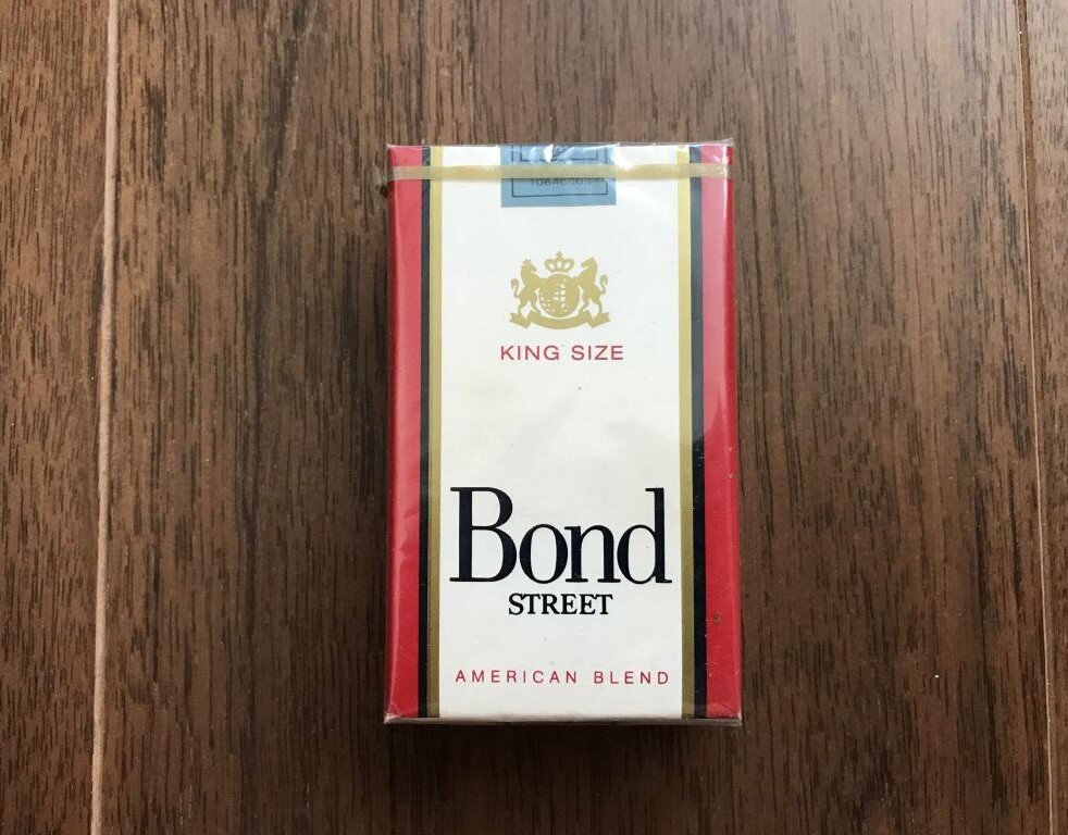 Bond prices. Bond Street сигареты 90-х. Сигареты Бонд 90-е. Bond Street (марка сигарет). Сигареты Бонд стрит Блю.