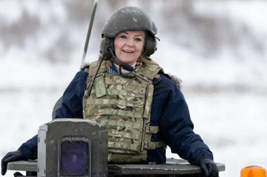 Лиз Трасс