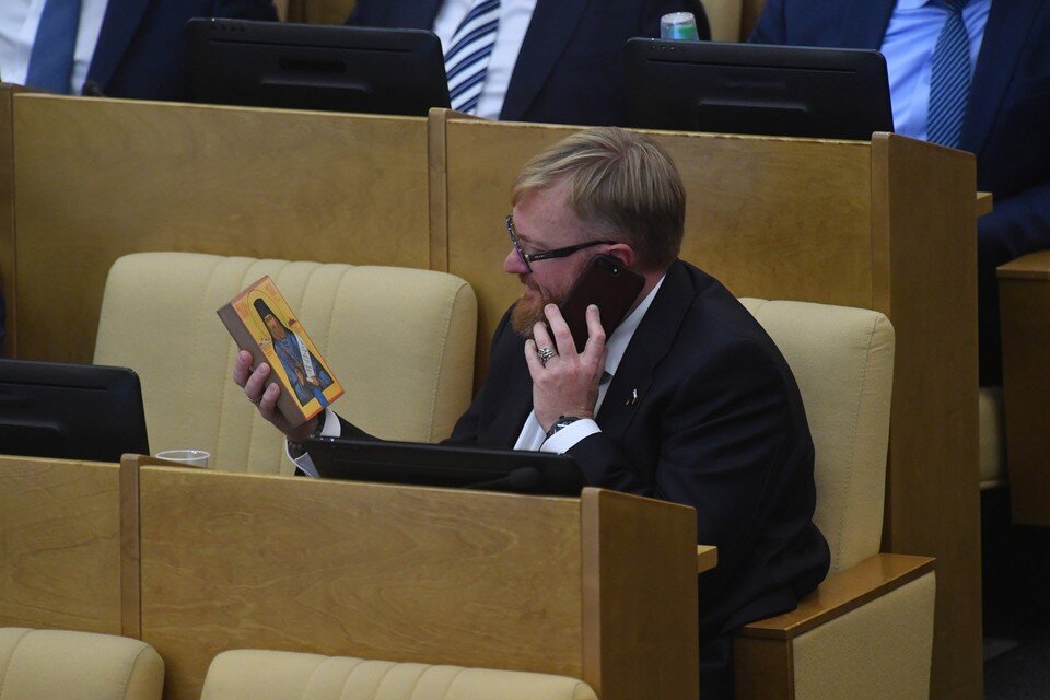     Милонов предложил запретить продажу освященных куличей Владимир ВЕЛЕНГУРИН