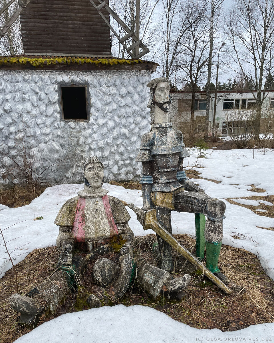 Сказочные скульптуры