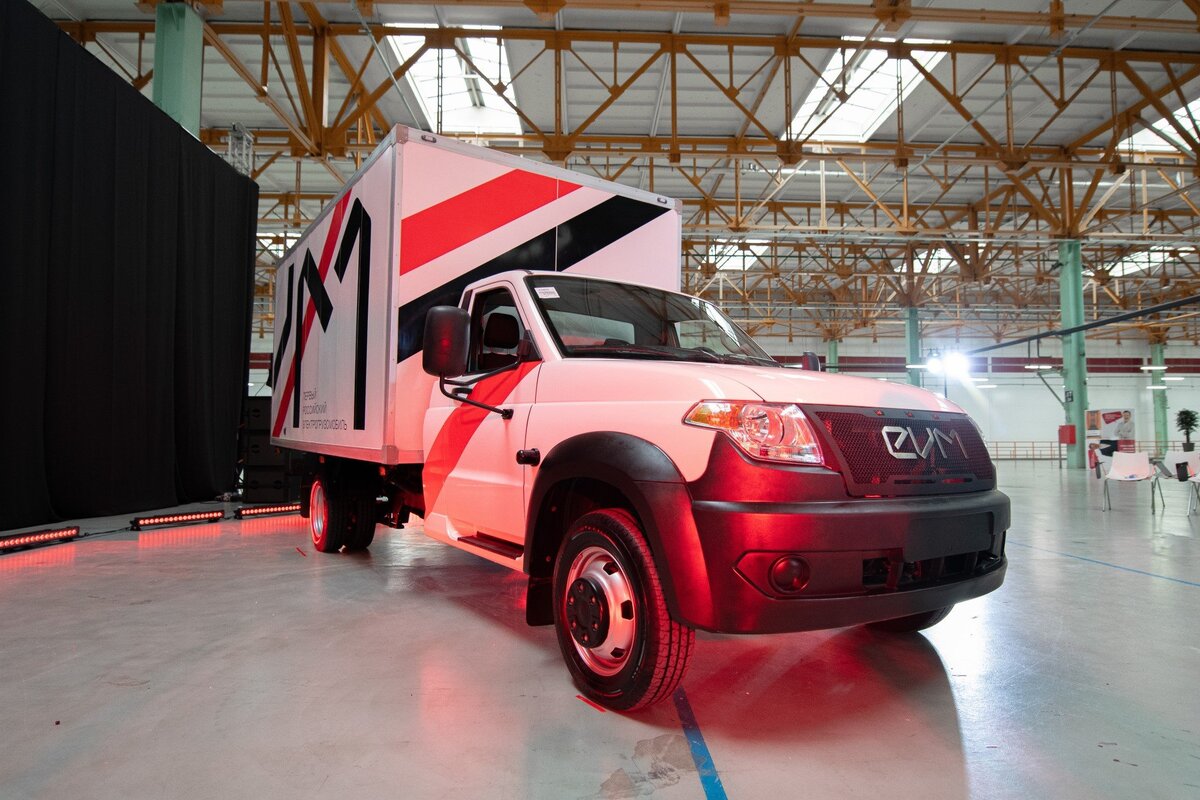 УАЗ Профи с электромотором.