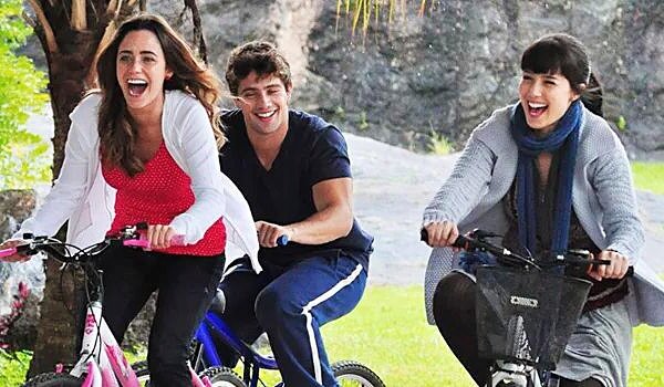 Наша жизнь (2011) 