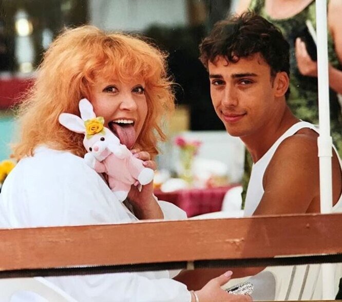 Алла Пугачева и Максим Галкин фото из открытых источников