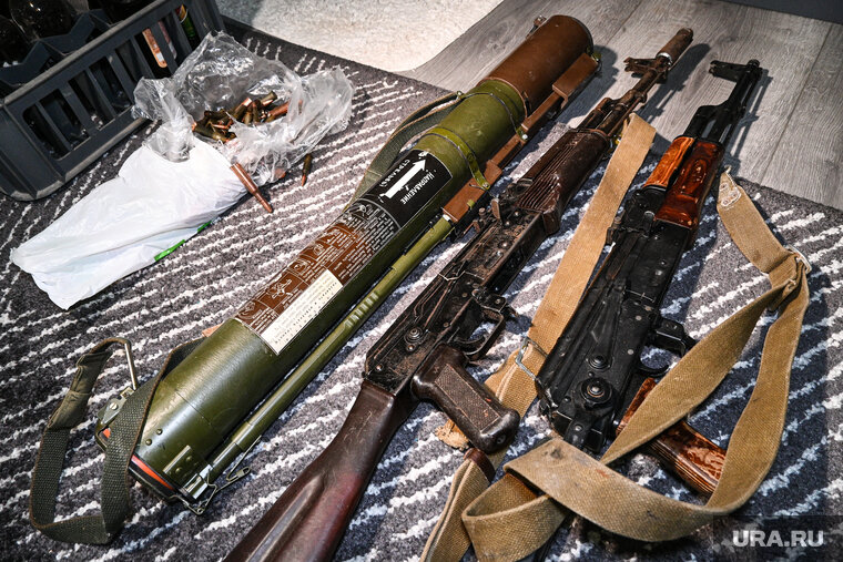    СБУ хочет нанести ущерб России благодаря черному рынку оружия с Запада