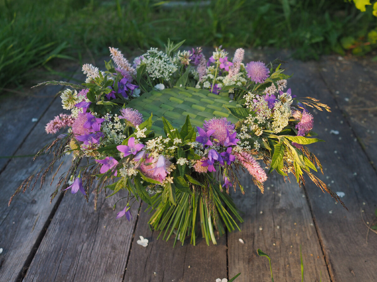Букет на каркасе плетёнка из рогоза. Автор Olka_flora