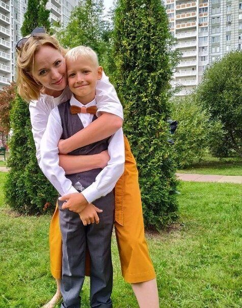 Сегодня свой День Рождения отмечает сын #Юлии_Вайшнур #Илья_Терещук Поздравляем 