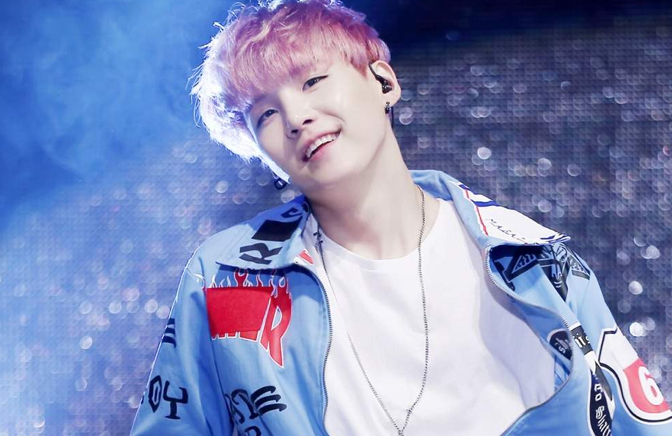 Мин юнги бтс. Группа бтс шуга. Ги ви. Шуга бтс. Юнги бтс.