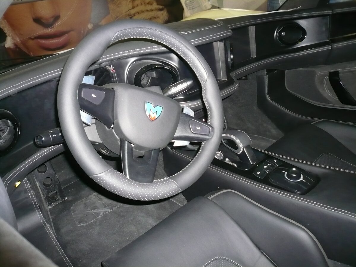 Вот так она выглядела в салоне