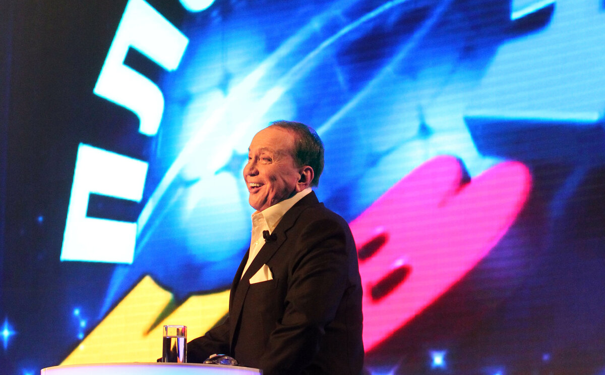 Ведущий КВН Александр Масляков