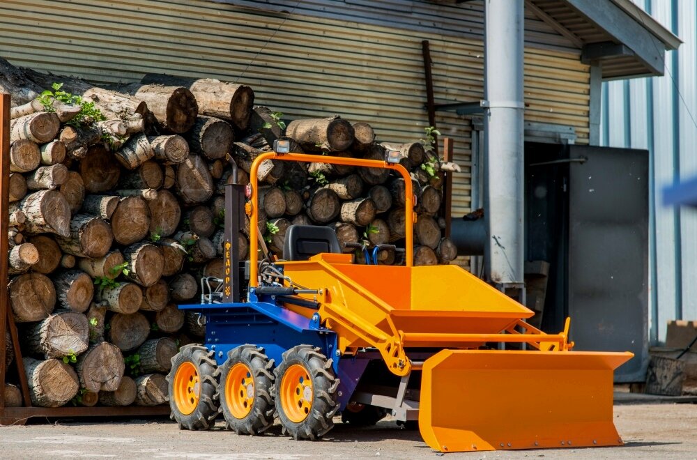 Шестиколёсный ШУС-1, он же: минитрактор "Фёдор"