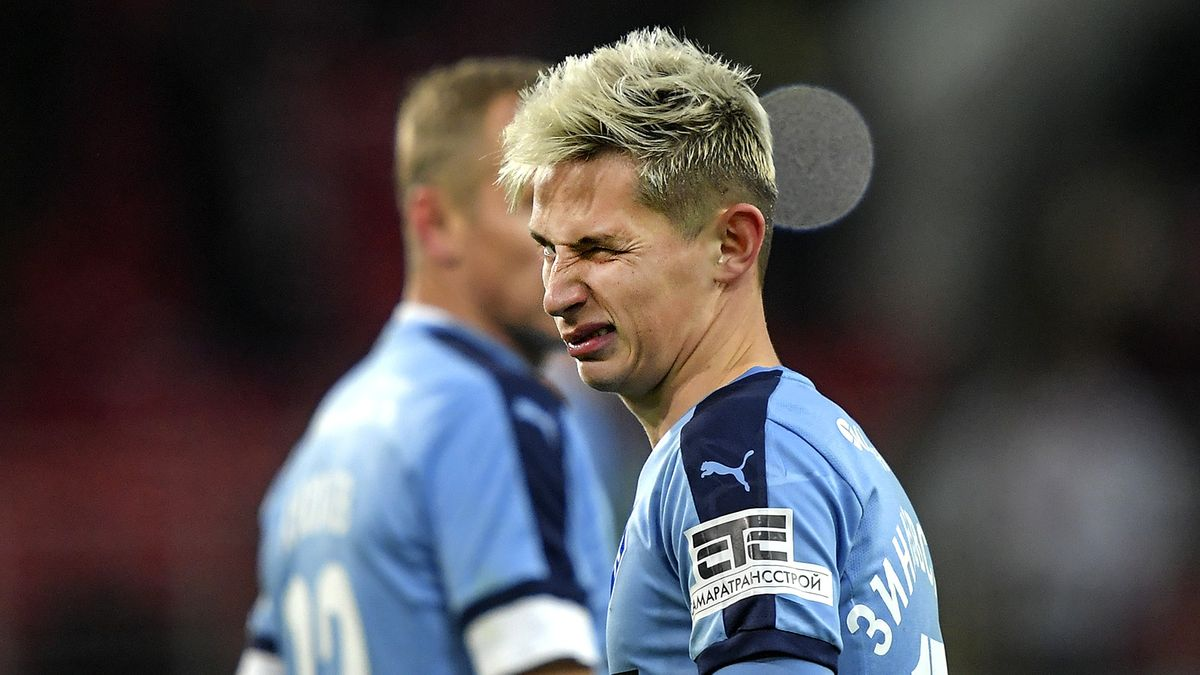 Вингер - крайний форвард Крыльев..