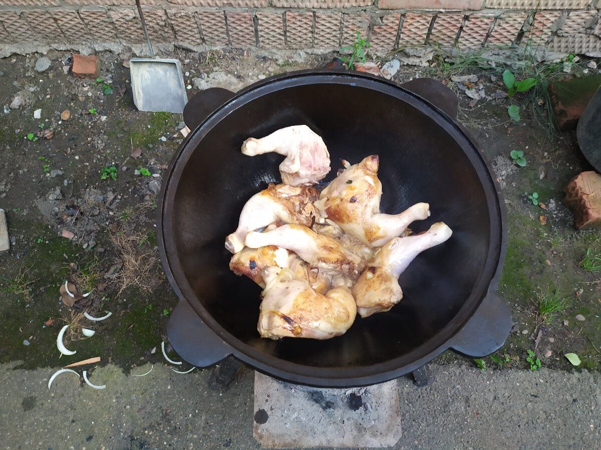 Курица в казане с картошкой - пошаговый рецепт с фото на lilyhammer.ru