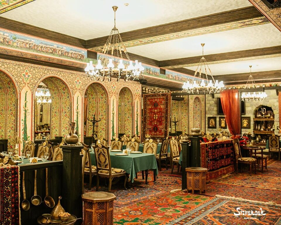 Restoran baku. Ширваншах ресторан Баку. Рестораны Баку Азербайджан 'Ширваншах'. Passage 1901 ресторан Баку. Ресторан Баку хангызы.