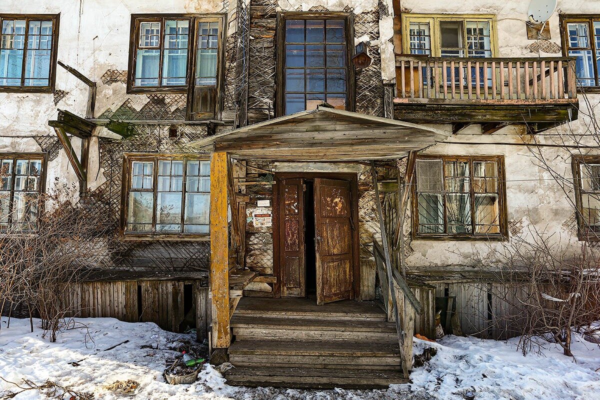 Порядок действий собственника квартиры в доме, который признали аварийным