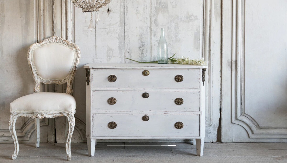 Густавианский стиль в современном интерьере