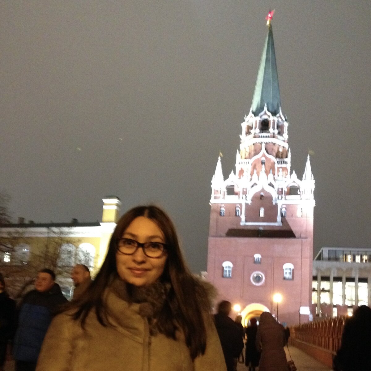 На подходе к Кремлевскому дворцу съездов  / фото из личного архива