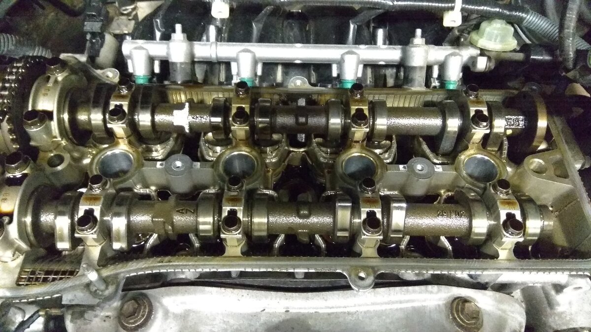 Rav4 двигатель 2 литра, 186 000