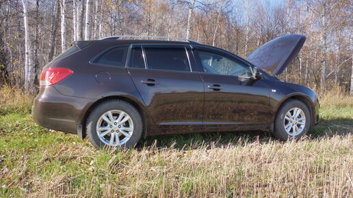 Снятие и замена передних стоек стабилизатора на Chevrolet Lacetti