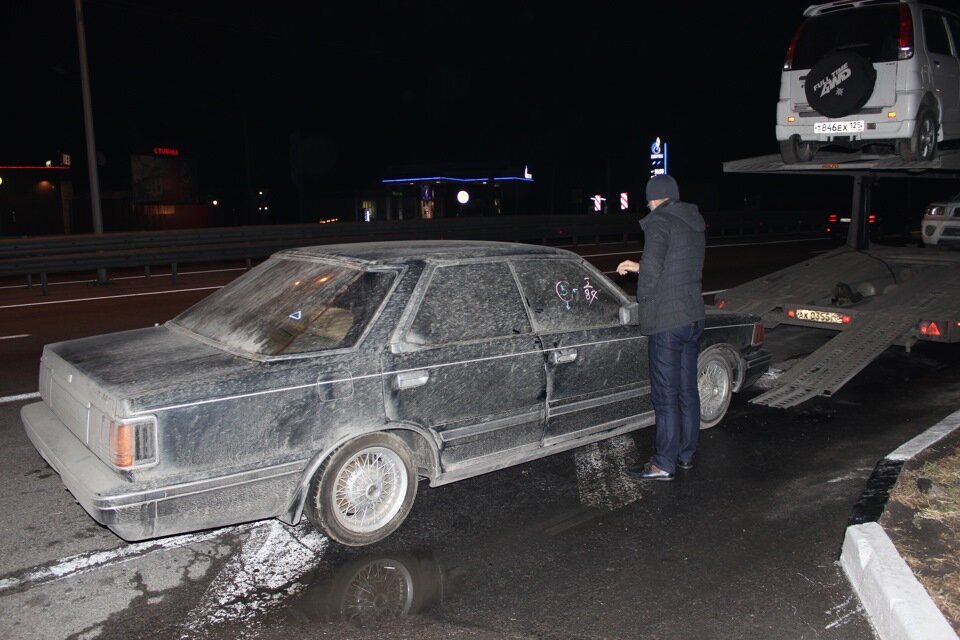 Nissan Cedric Y30 Hardtop.