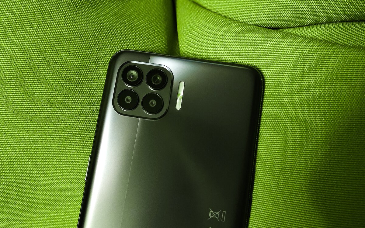 OPPO Reno 4 Lite