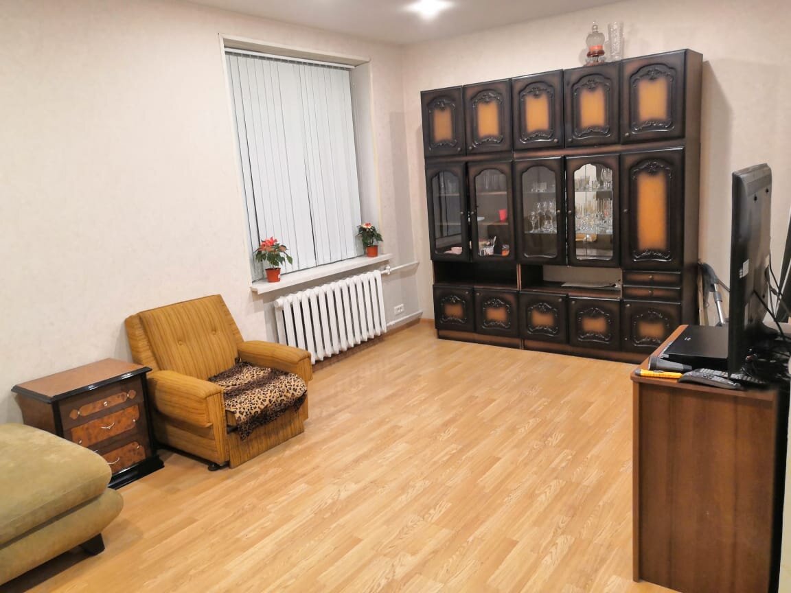 Вот такую стенку выкинули. (фото автора)