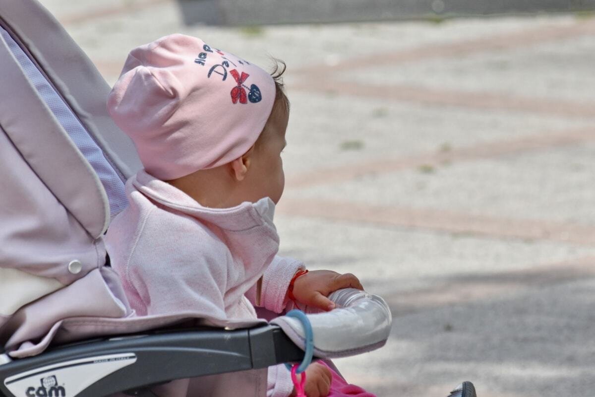 В Исландии не боятся оставлять детей на улице без присмотра